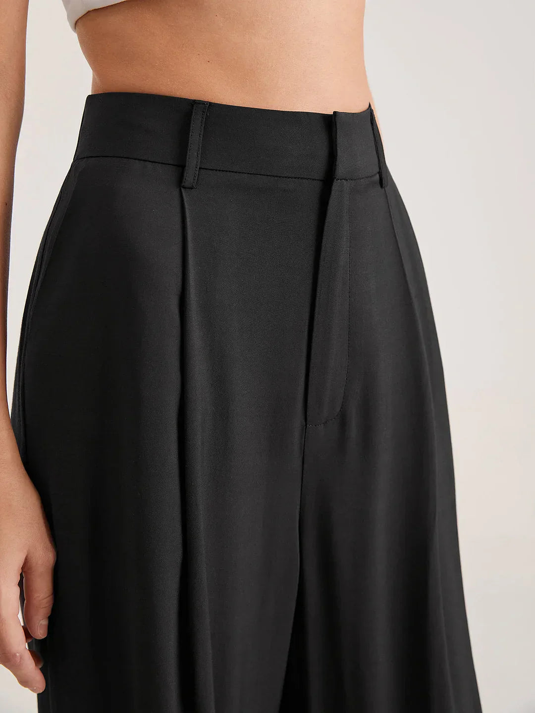 Nova | Oversized Pleat Front High-Waisted Trousers