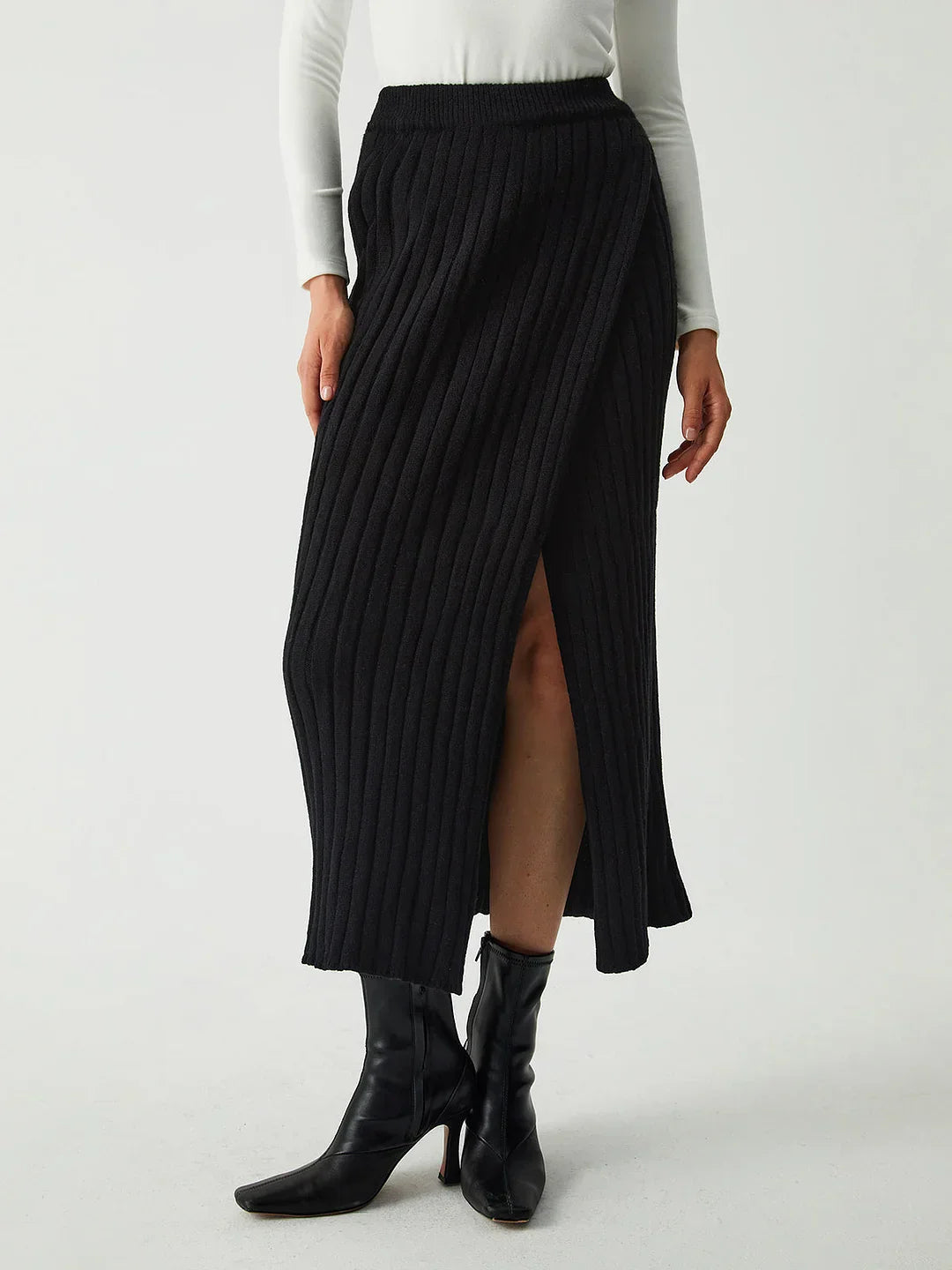 Sienna | Ribbed Knit Midi Slit Skirt