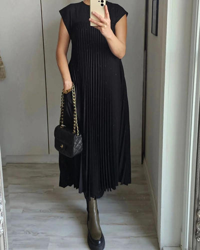 Sienna® | Pleated Pocket Maxi Dress